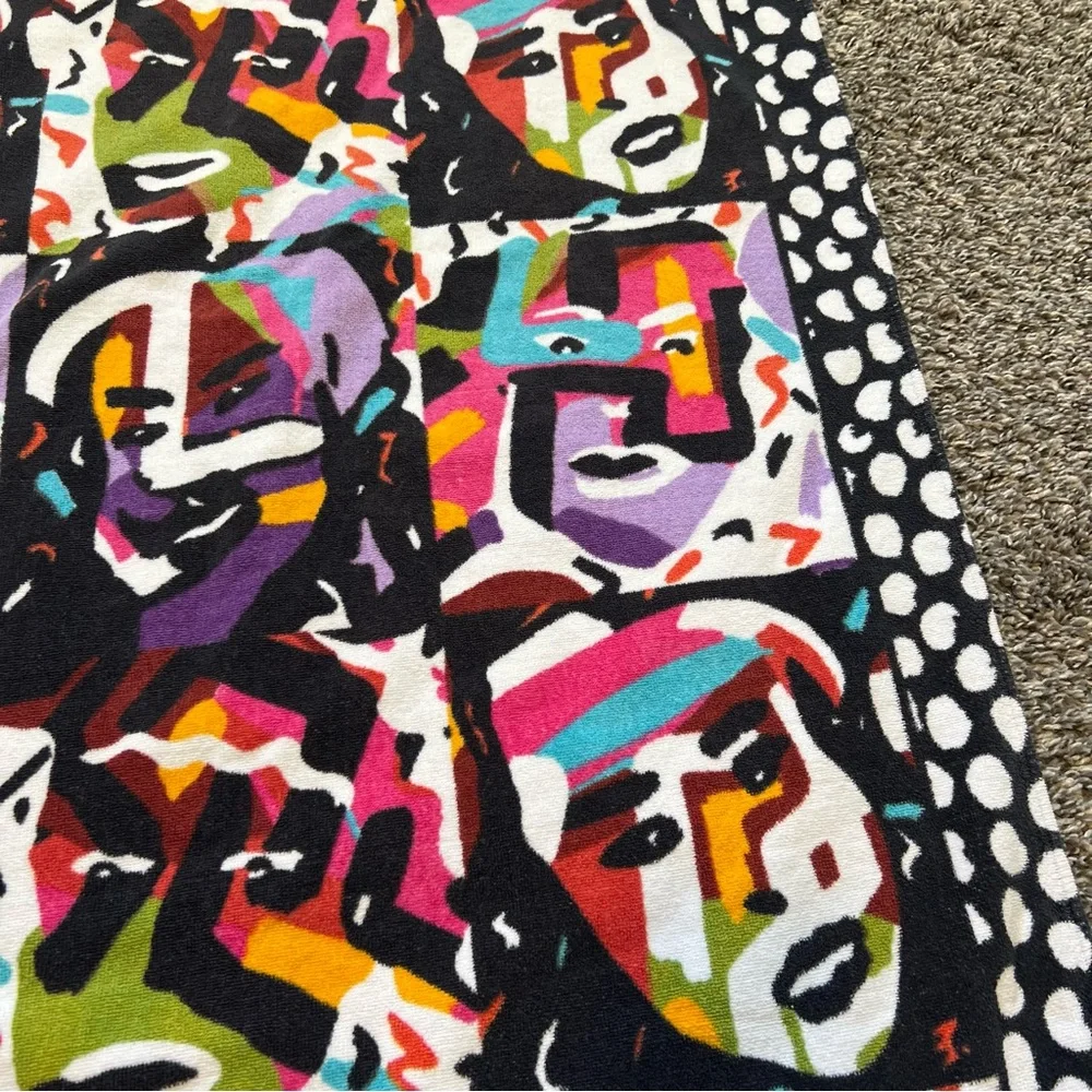 Missoni‎ Pelin Guven Vintage Pop Art Faces Pattern Bath Towel